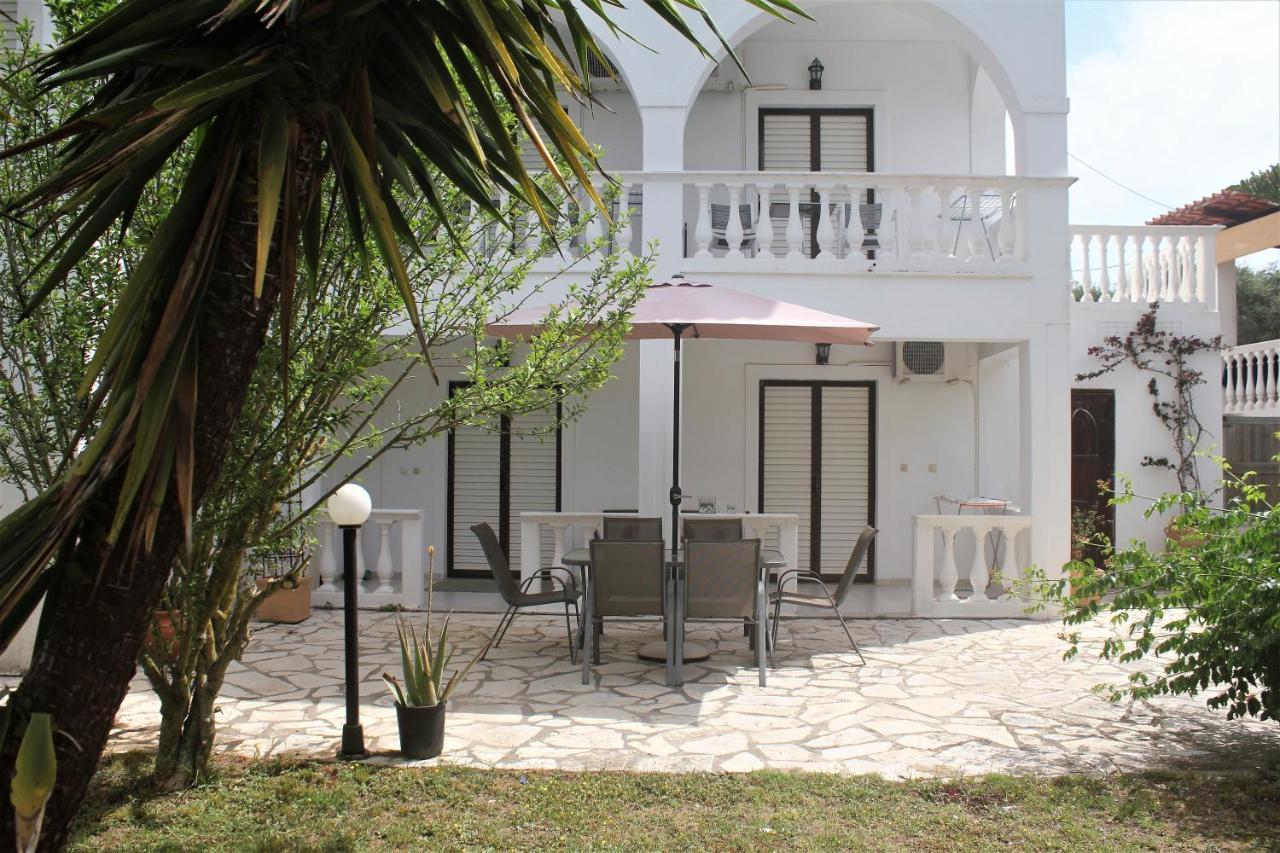 Rodis Apartmán *