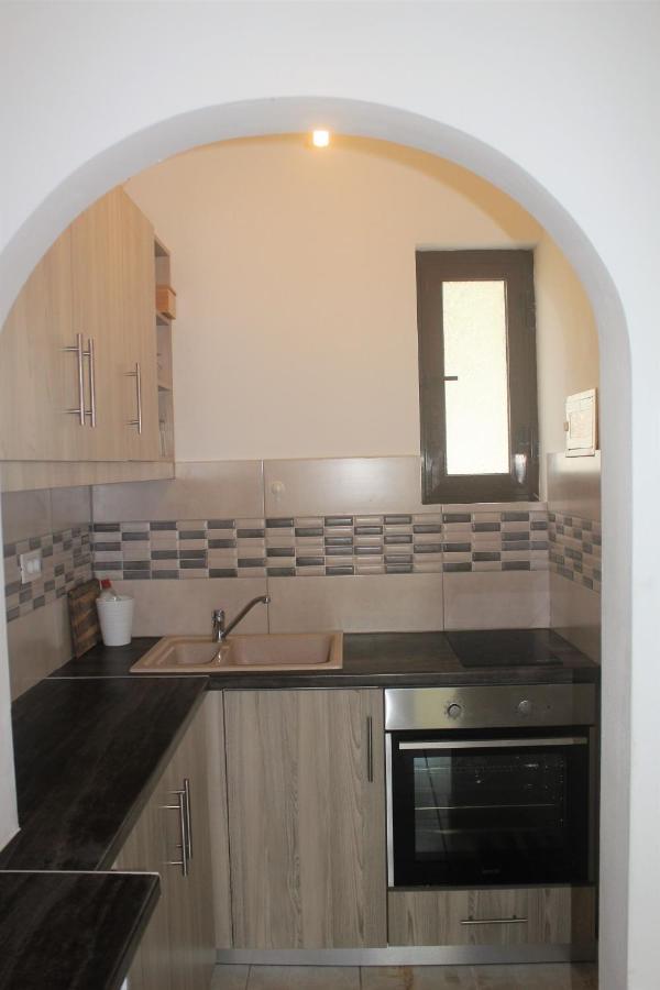 Rodis Apartment Planos